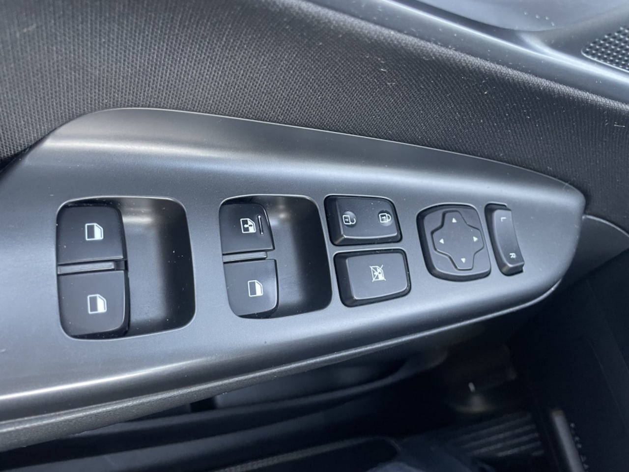 Hyundai Kona - 1.6 GDI HEV Comf Smart*RIJKLAARPRIJS*