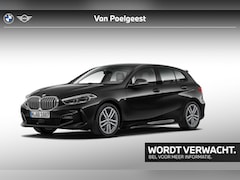 BMW 1-serie - 118i Business Edition | M-Sport | Cruise Control | HiFi | M Sport-onderstel | Apple Carpla