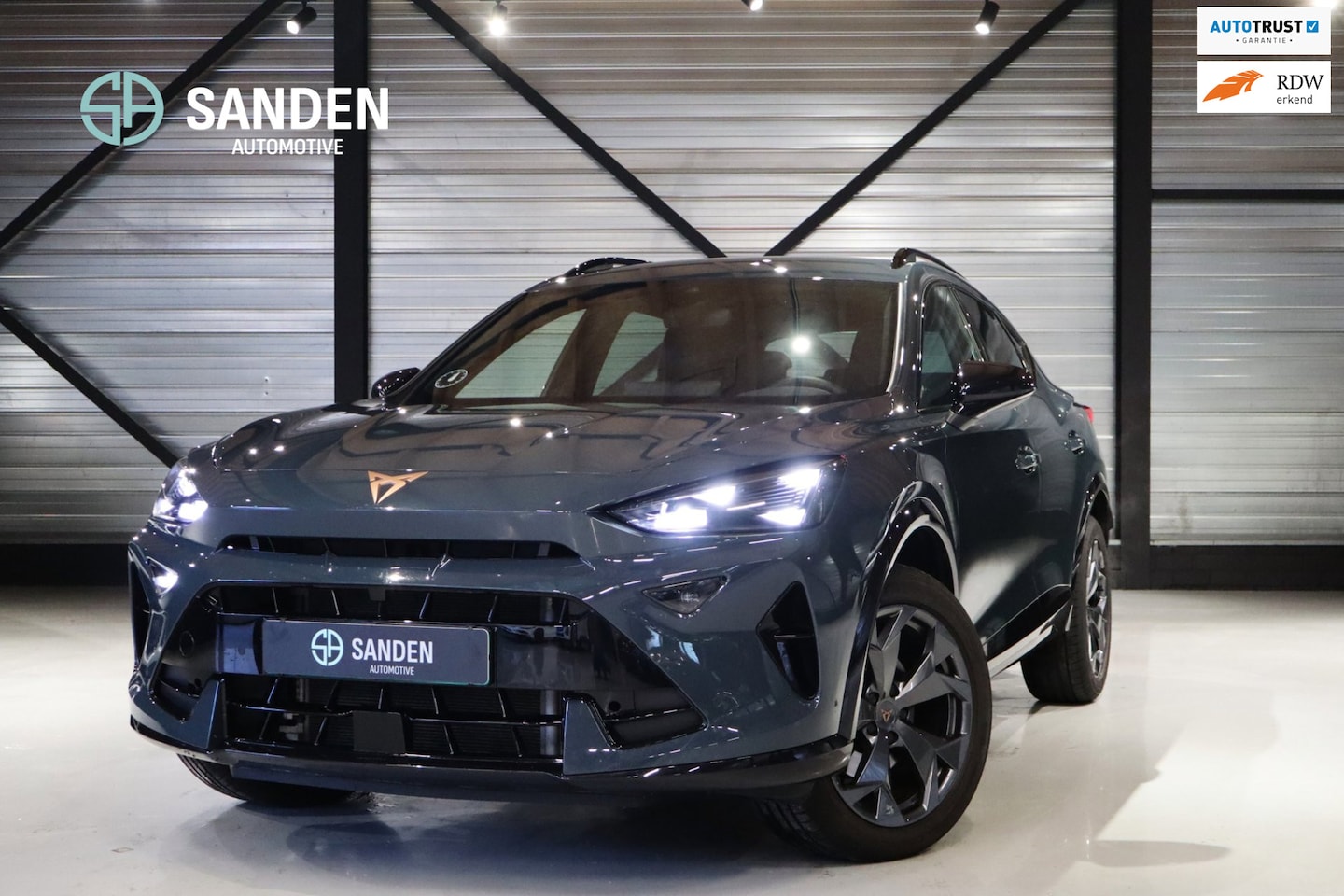 CUPRA Formentor - 1.5 eTSI Business Edition|Automaat|Navi dmv Apple Carplay|LED|Camera|Stoel+stuurverwarming - AutoWereld.nl