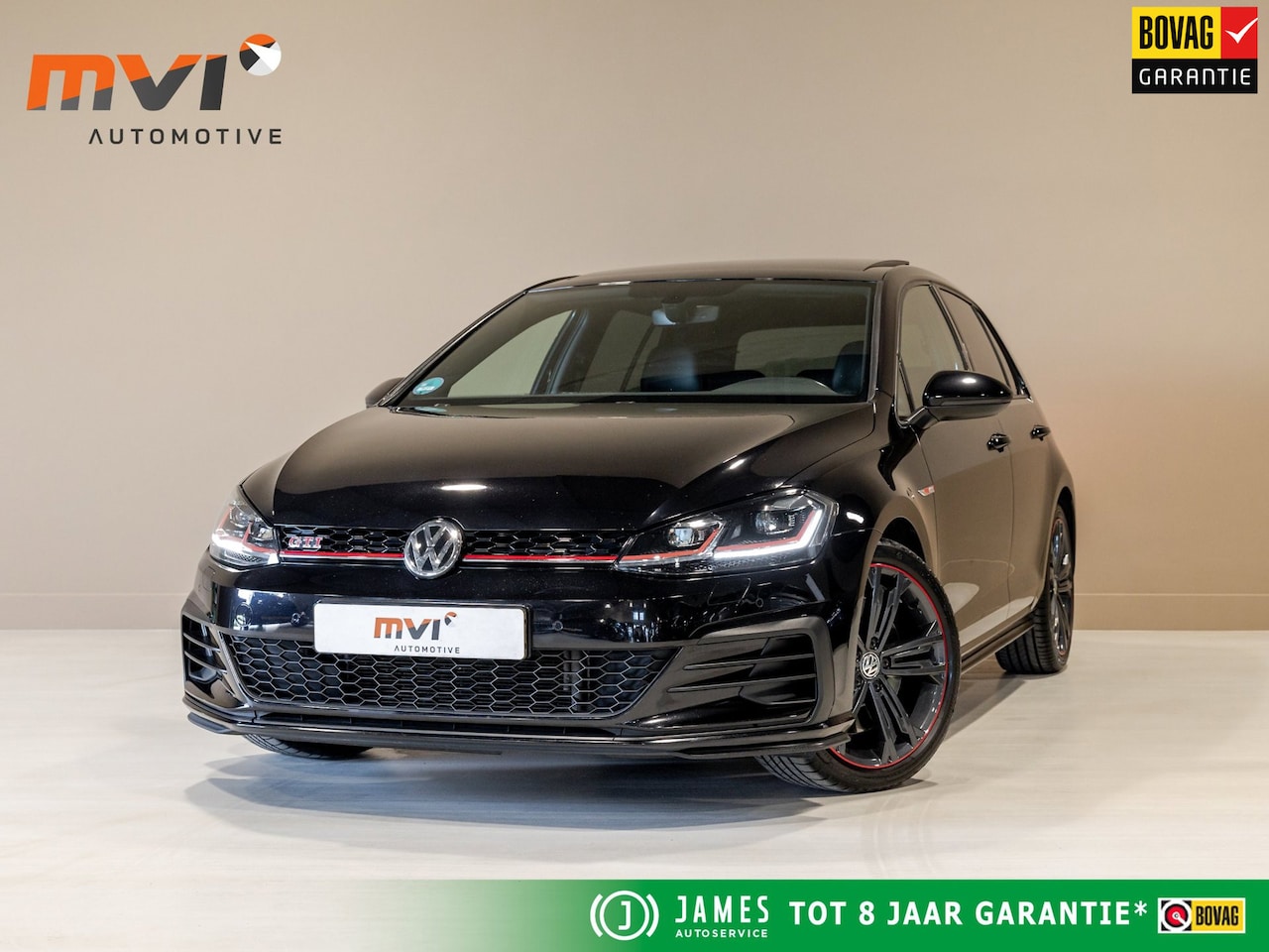 Volkswagen Golf - 2.0 TSI GTI Performance / 245pk / Panorama dak / Leder / Dodehoek herkenning ./ - AutoWereld.nl