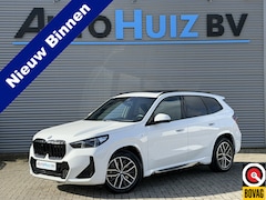 BMW X1 - sDrive20i M Sport Premium Pack Panoramadak Trekhaak Keyless Entry Stoelverwarming Adaptiev