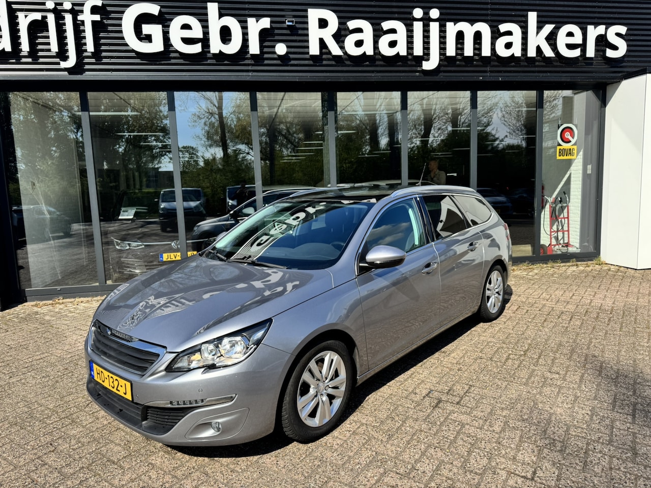 Peugeot 308 SW - 1.6HDI Executive Pack*Panorama*Navi*EXPORT/EX.BPM* - AutoWereld.nl