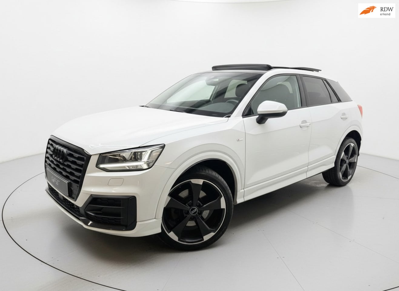 Audi Q2 - 1.4 TFSI CoD 3x S LINE PANO VIRTUAL ACC LEER KEYLESS - AutoWereld.nl