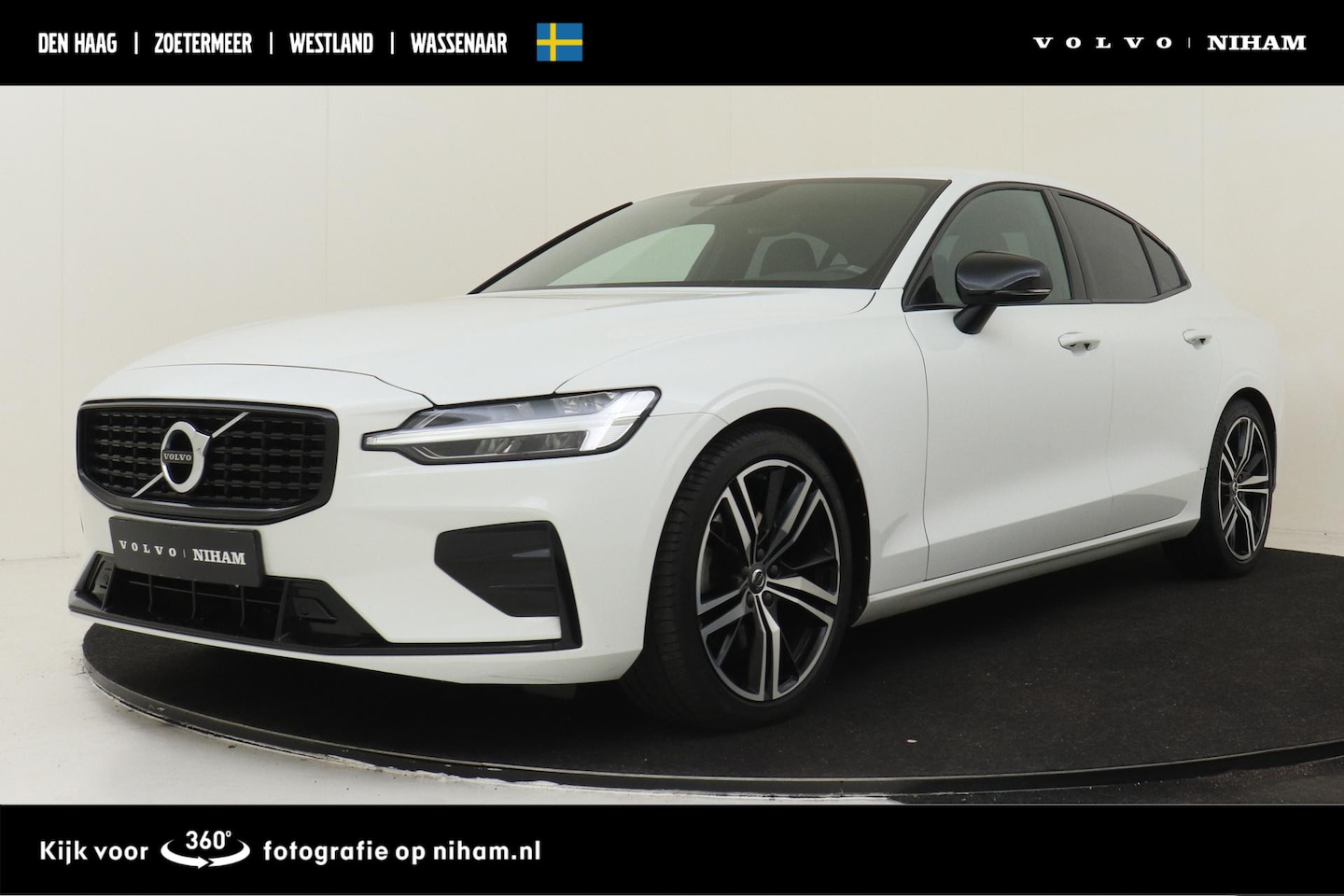 Volvo S60 - B3 (M-HYBRID) R-DESIGN -HARMAN/KARDON|CAMERA|TREKHAAK|SPORTSTOELEN|ADAP.CRUISE - AutoWereld.nl