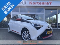 Toyota Aygo - 1.0 VVT-i x-joy automaat/carplay met camera/navi/auto airco/top occasion