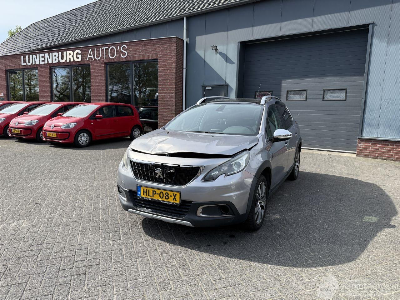 Peugeot 2008 - 1.2 PureTech AUTOMAAT Allure CROSSWAY (SUV 5-dr.) - AutoWereld.nl