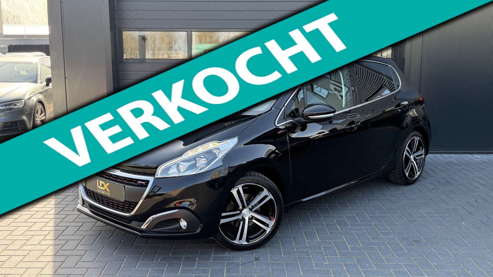 Peugeot 208 - 1.2 PureTech GT-line Airco|Camera|Pano|LED - AutoWereld.nl
