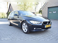 BMW 3-serie Touring - 318d Sport Edition Aut
