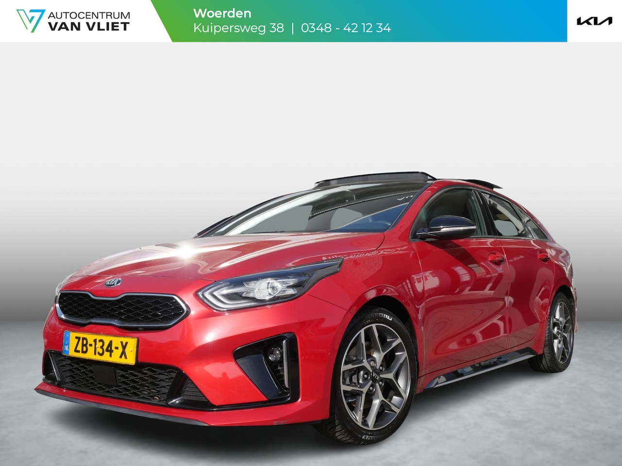 Kia Pro cee'd - 1.0 T-GDI GT-PlusLine | Schuif/Kanteldak | Electrische Stoelen | JBL | Navi | Camera | Ele - AutoWereld.nl