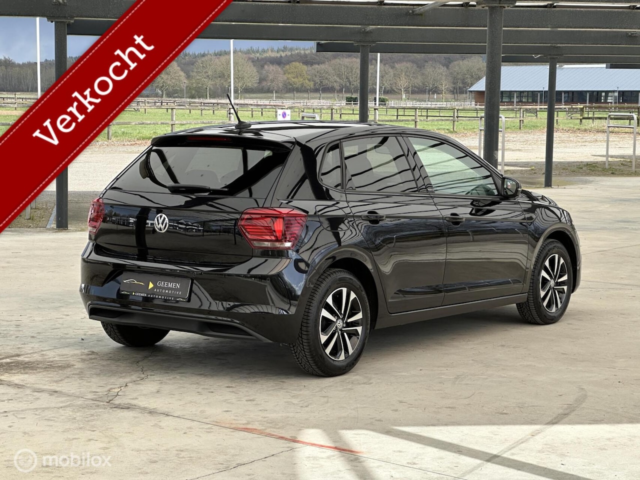 Volkswagen Polo - 1.0 MPI IQ.DRIVE/CARPLAY/STL.VRW/BLIS/PDC - AutoWereld.nl