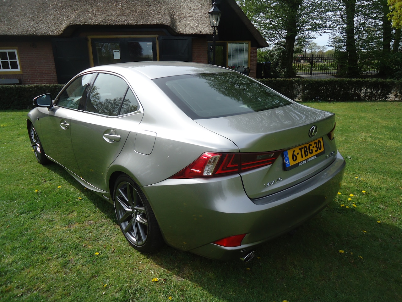Lexus IS - 300h F Sport Line MARK LEVINSON AUDIO