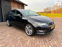 SEAT Leon ST - 1.8 TSI FR Connect, AUTOMAAT, TREKHAAK , HALF LEER, MOOIE VELGEN