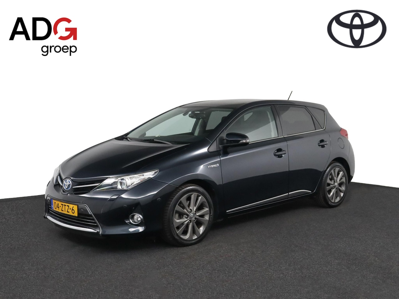 Toyota Auris - 1.8 Hybrid Lease Pro | Parkeersensoren | Panoramadak | Stoelverwarming | - AutoWereld.nl