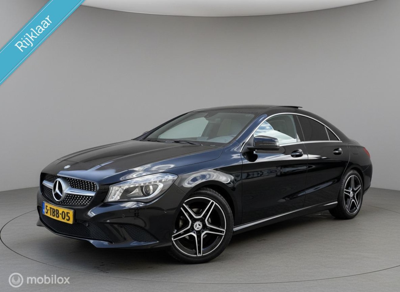 Mercedes-Benz CLA-Klasse - CLA180 BlueEFF. Prestige Panorama Xenon Led Cruise Leder NL Auto - AutoWereld.nl