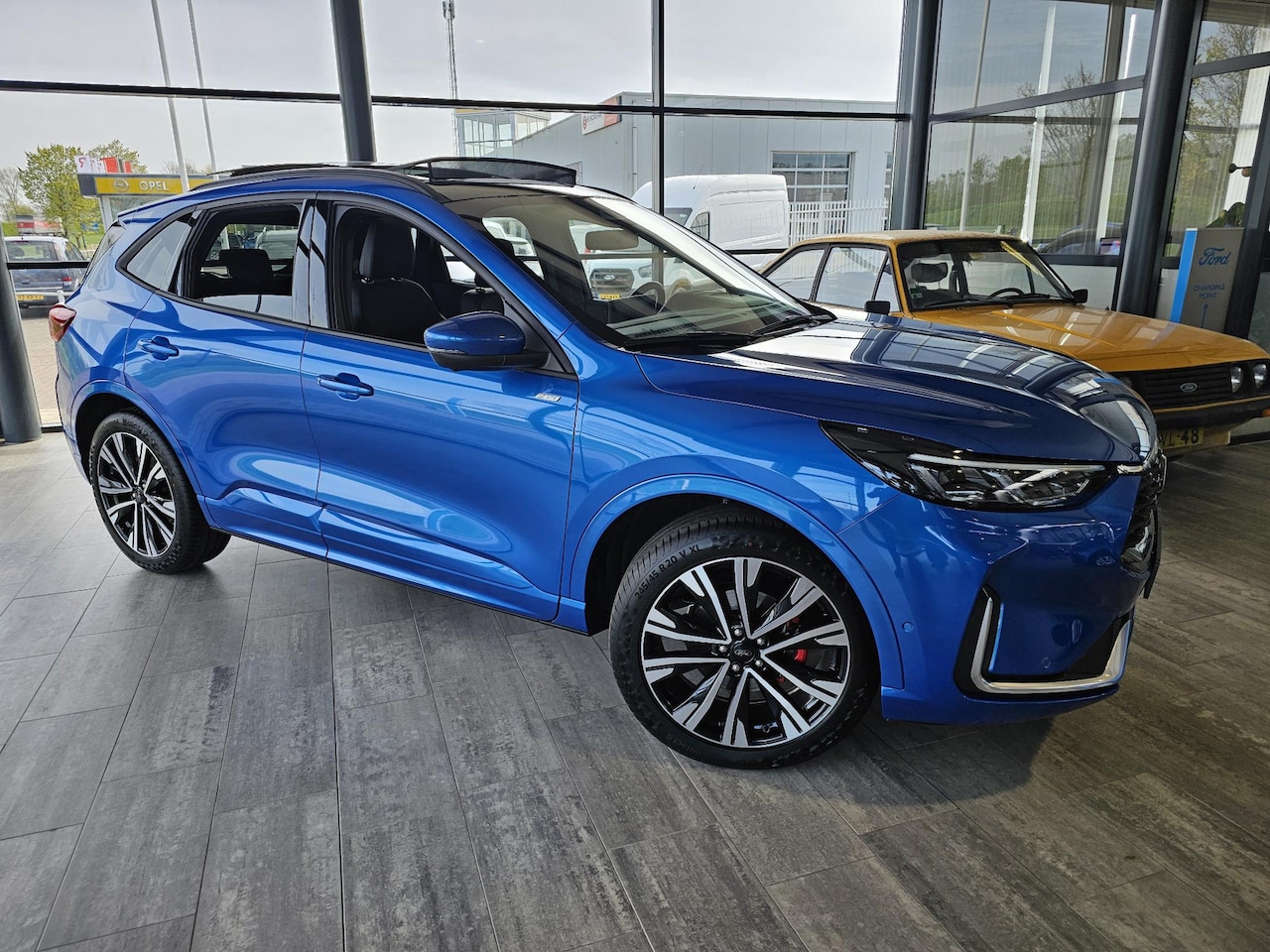 Ford Kuga - 2.5 PHEV ST-Line X 2.5 PHEV ST-Line X - AutoWereld.nl