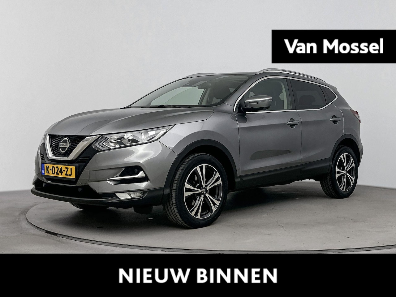 Nissan Qashqai - 1.3 DIG-T Design Edition Panorama dak | 360 Camera | Carplay/Android auto - AutoWereld.nl
