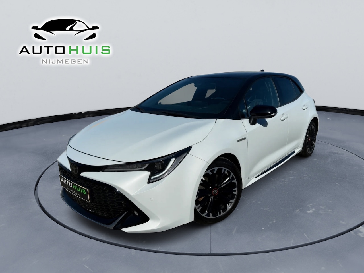 Toyota Corolla - 1.8 Hybrid GR-Sport Half leder Achteruitrijcamera Navi jbl Navi - AutoWereld.nl