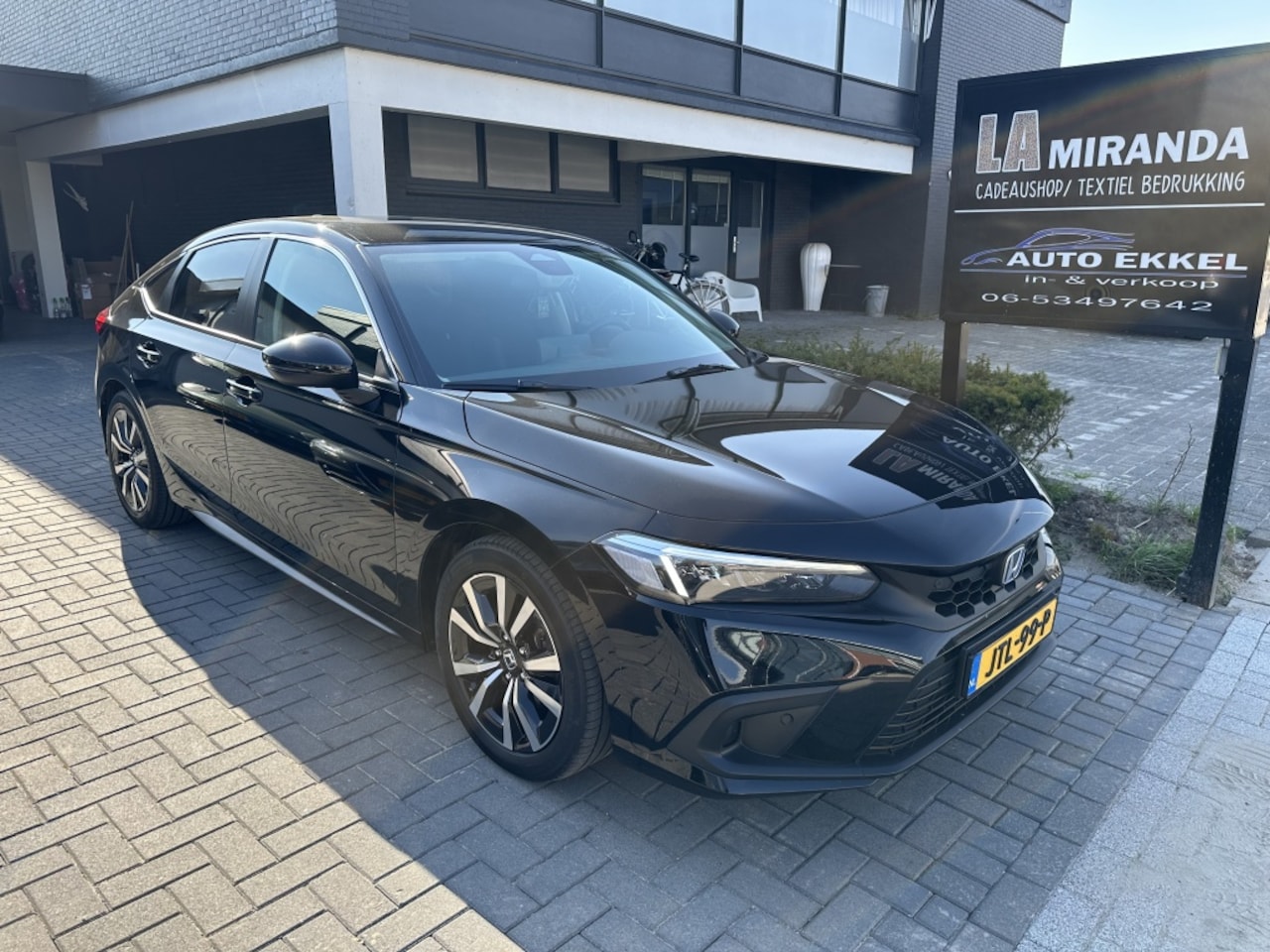 Honda Civic - 2.0 e:HEV Elegance 2.0 e:HEV Elegance - AutoWereld.nl
