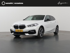 BMW 1-serie - 118i Executive Edition Sport | Navigatie | Sportstoelen | DAB | Parkeersensoren | Climate
