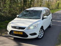 Ford Focus Wagon - 1.6 TDCI Trend |AIRCO+CRUISE+GRIJSKENTEKEN|