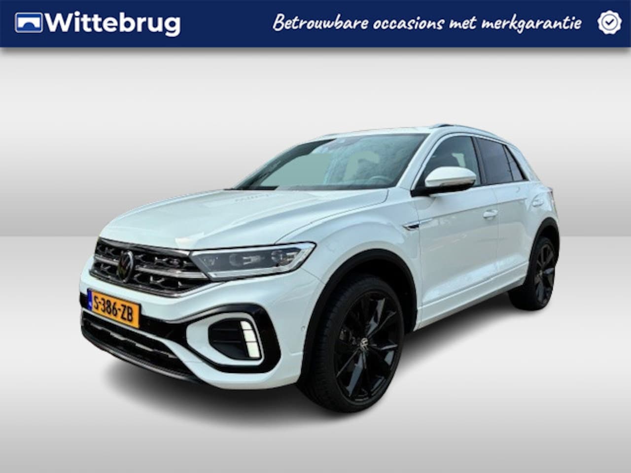 Volkswagen T-Roc - 1.5 TSI R-Line / Carplay / Panodak / Camera / 19" LM velgen - AutoWereld.nl