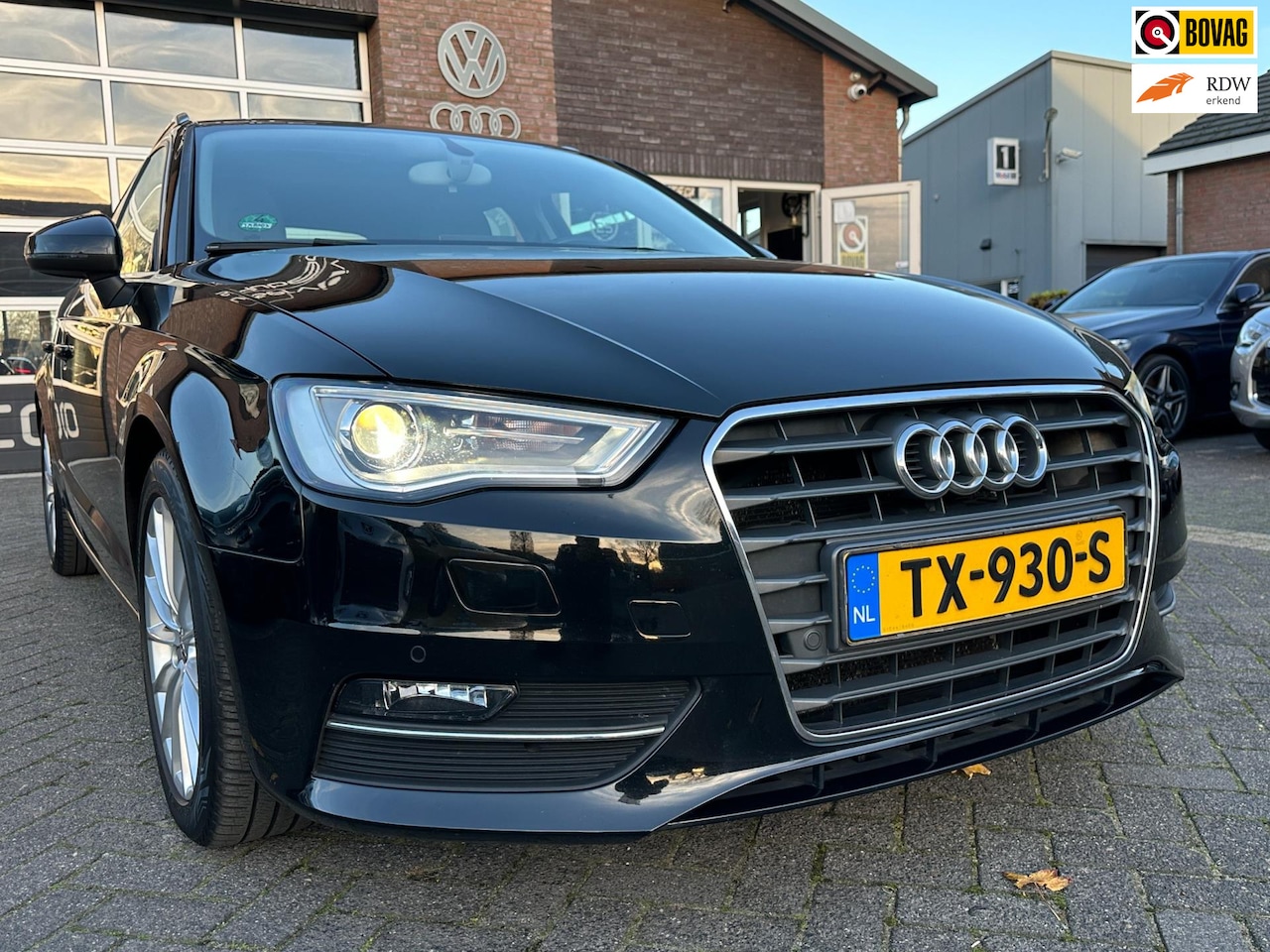 Audi A3 Sportback - 1.4 TFSI Ambition Pro-Line S Automaat. Leder. Clima. Panoramadak. - AutoWereld.nl
