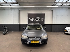 Volvo XC70 - 2.4 D5 Summum AWD Automaat/Ledere/Cruise Control