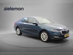 Skoda Octavia - 1.0 TSI Style - Digitaal Cockpit, Carplay, PDC, Stoelverwarming