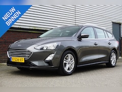 Ford Focus Wagon - 1.0 EcoB.125PK Hybrid Business/Trekhaak/Camera/ 1e Eigenaar