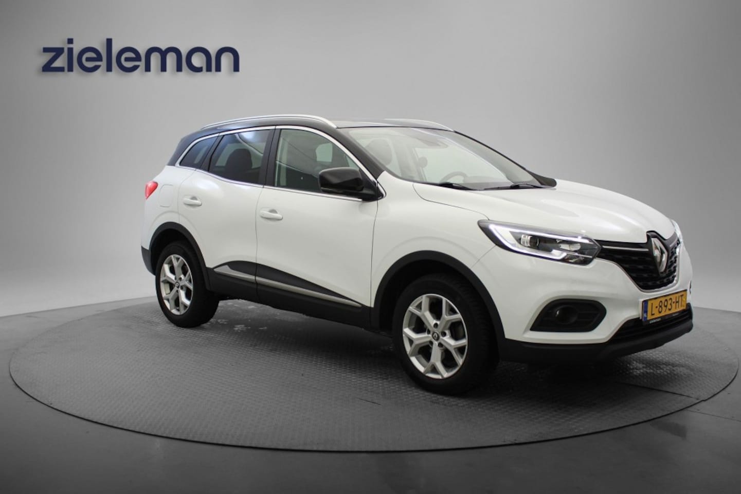 Renault Kadjar - 1.3 TCe Zen 140PK - Carplay, Navi, Cruise, Clima - AutoWereld.nl