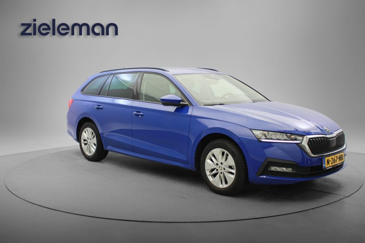 Skoda Octavia Combi - 1.0 TSI Business Edition - Digitaal Cockpit, Carplay, Navi, Cruise, PDC - AutoWereld.nl