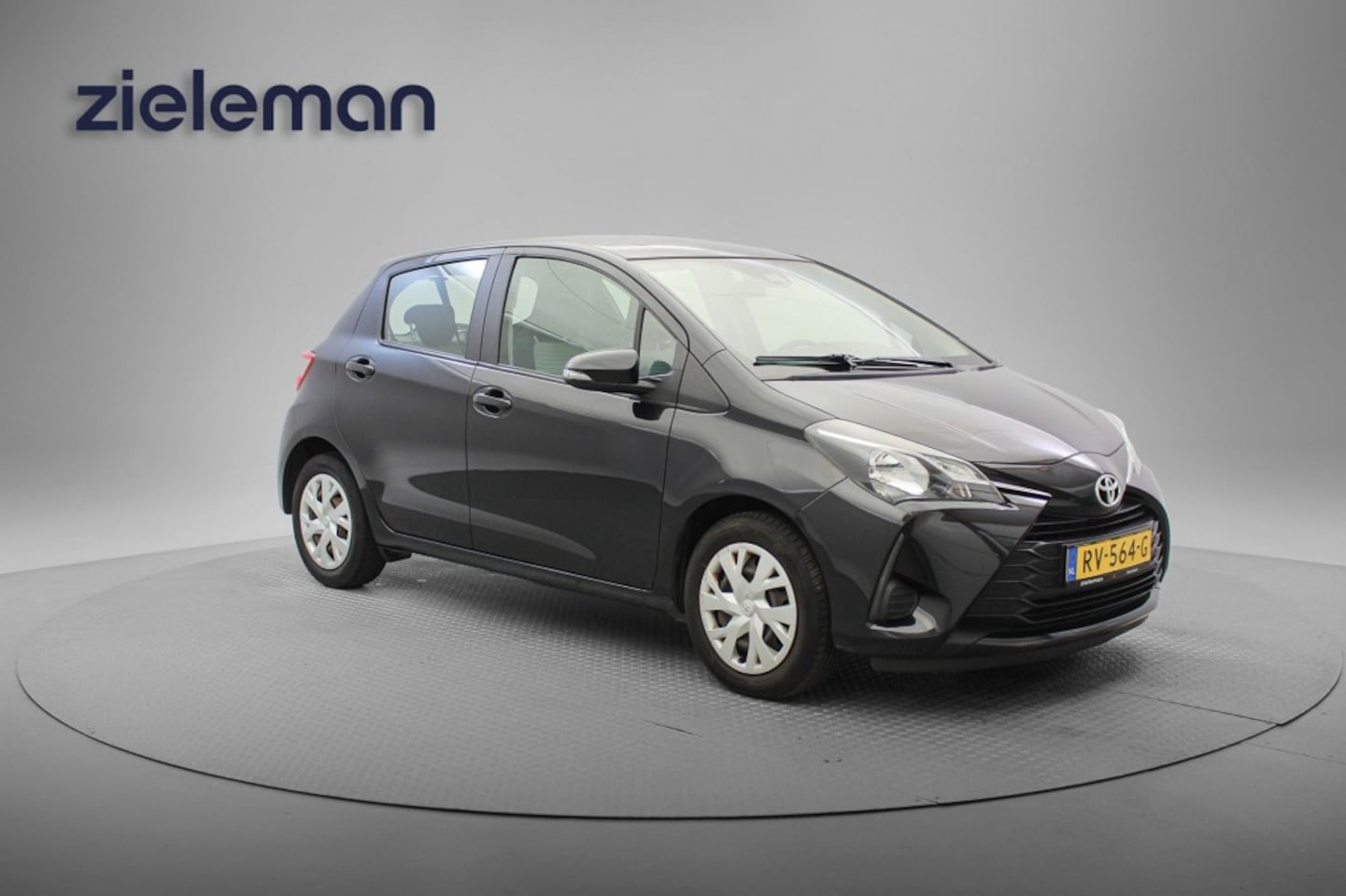 Toyota Yaris - 1.0 VVT-i Comfort - Airco, Multifunctioneel Stuur - AutoWereld.nl