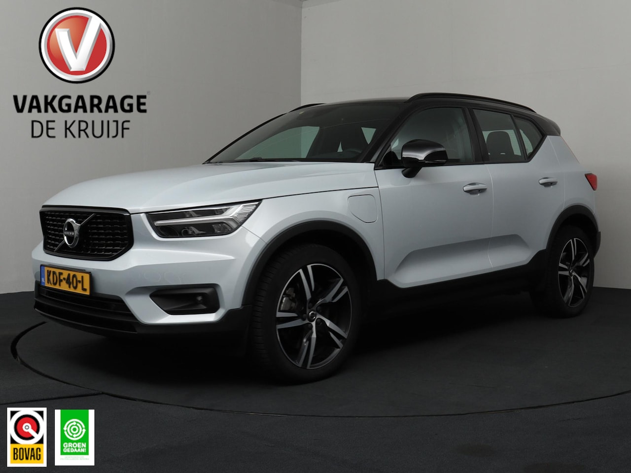 Volvo XC40 - 1.5 T5 Recharge R-Design | AutoPilot | LED | Navigatie! - AutoWereld.nl