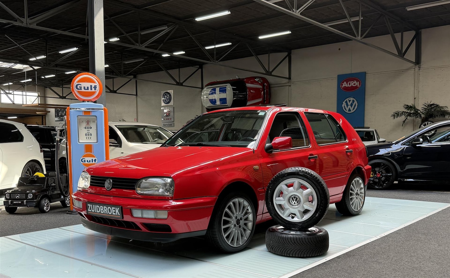 Volkswagen Golf - III 1.8 Uniek! 99DKM! Dak! Automaat! - AutoWereld.nl