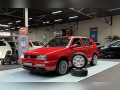 Volkswagen Golf - III 1.8 Uniek 99DKM Dak Automaat