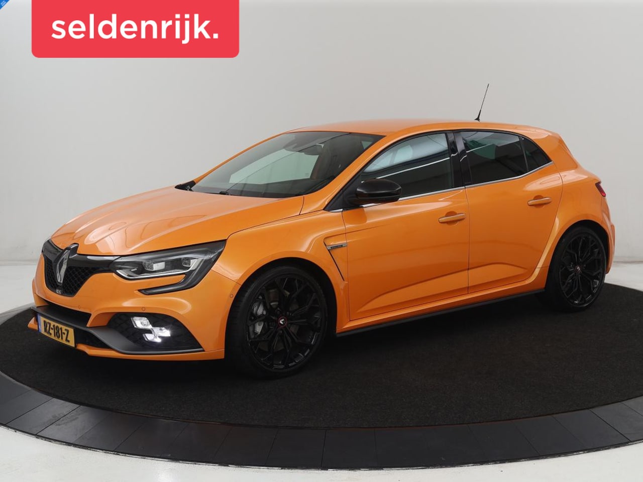 Renault Mégane - 1.8 TCe 280 RS | Origineel NL | Head-Up | Carplay | Camera | Keyless | Full LED | Sportsto - AutoWereld.nl