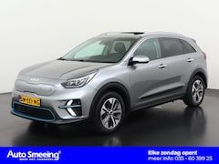 Kia e-Niro - ExecutiveLine 64 kWh | SOH 100% | 3 Fase | Schuifdak | Zondag Open