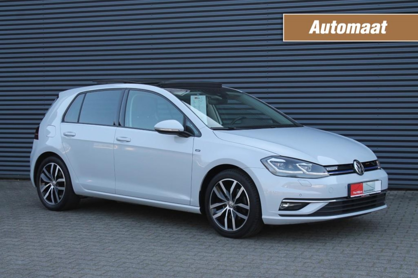 Volkswagen Golf - 1.5 TSi Highline Join Uitv. 5-Deurs  AUTOMAAT DSG - PANORAMADAK - AutoWereld.nl
