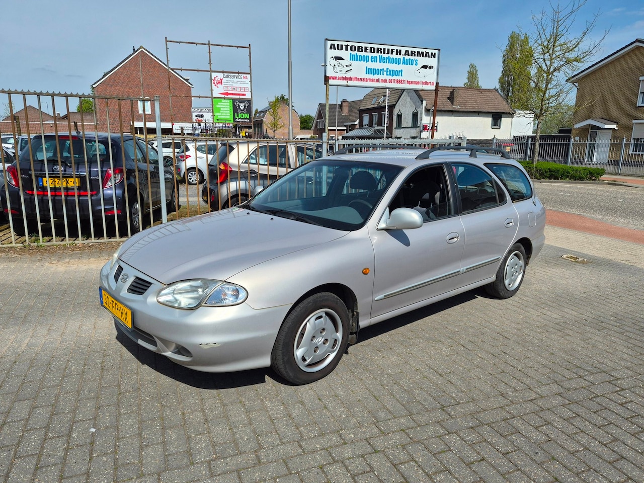 Hyundai Lantra - 2.0i GLS 2.0i GLS - AutoWereld.nl