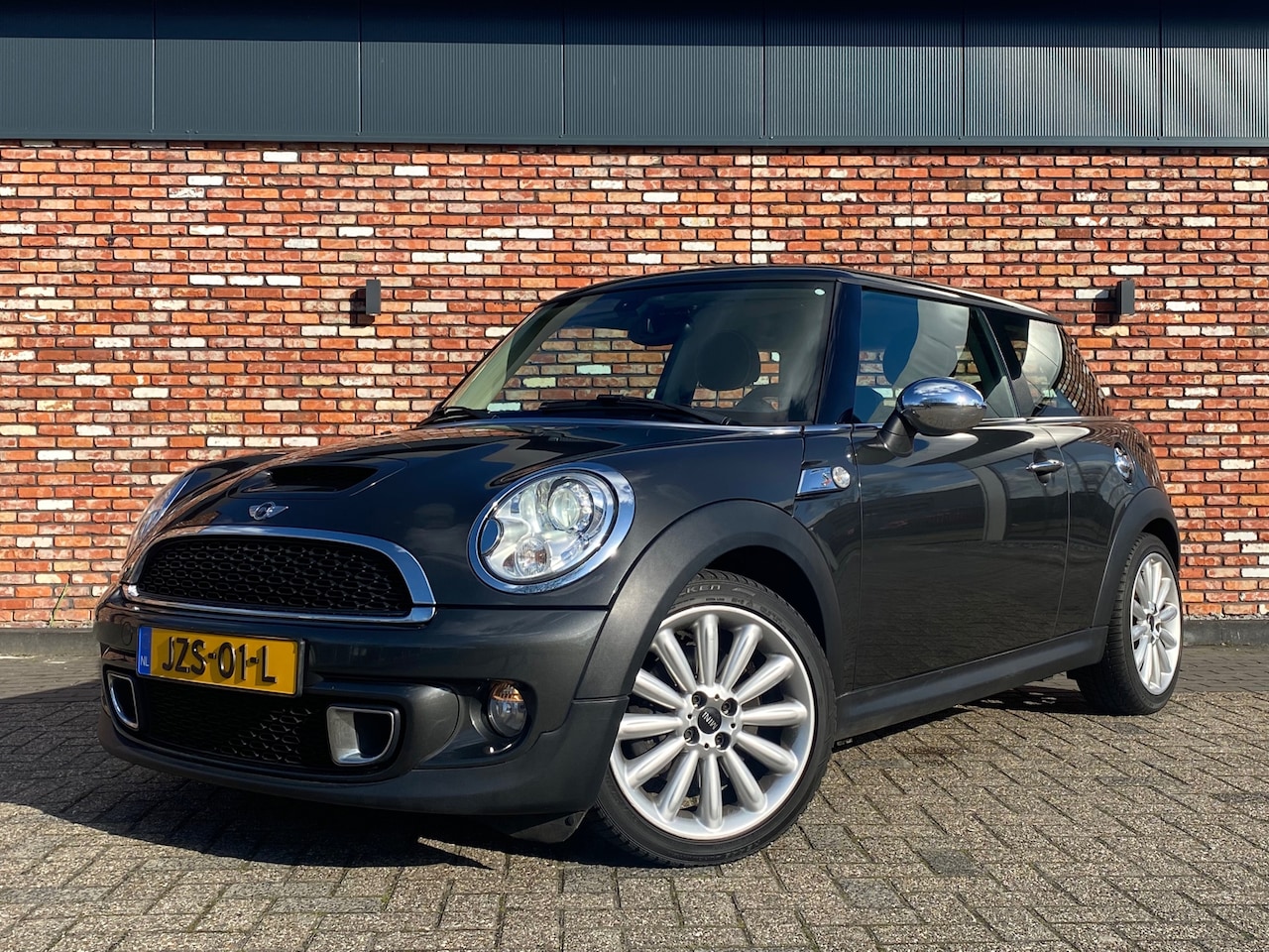 MINI Cooper S - Mini 1.6 Chili 184PK Leer Cruise 1eig 118000km Uitstraling! - AutoWereld.nl