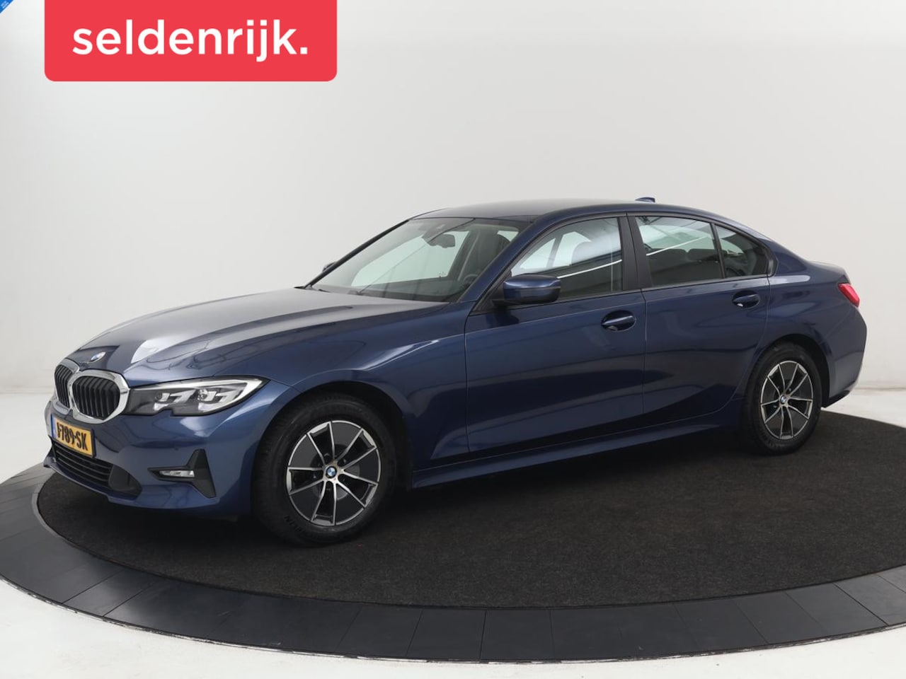 BMW 3-serie - 320i Executive Edition | Sportstoelen | Carplay | Live Cockpit | Half leder | Navigatie | - AutoWereld.nl