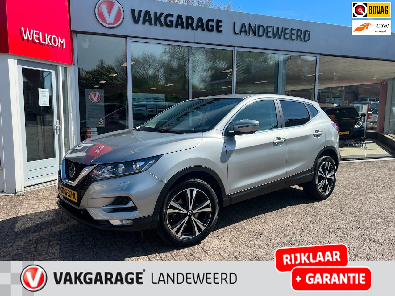 Nissan Qashqai - 1.3 DIG-T N-Connecta, 360 camera, keyless, navi, rijklaar! - AutoWereld.nl