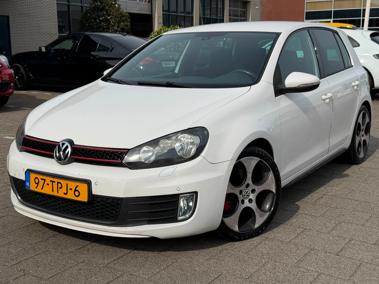 Volkswagen Golf - 2.0 GTI 2.0 GTI - AutoWereld.nl