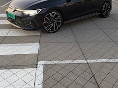 Volkswagen Golf - 2.0 TSI GTI *30K KM* Pano/Winterpakket/IQ-Lights