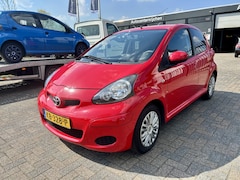 Toyota Aygo - 1.0-12V - Navi - 5Drs - Nette Auto
