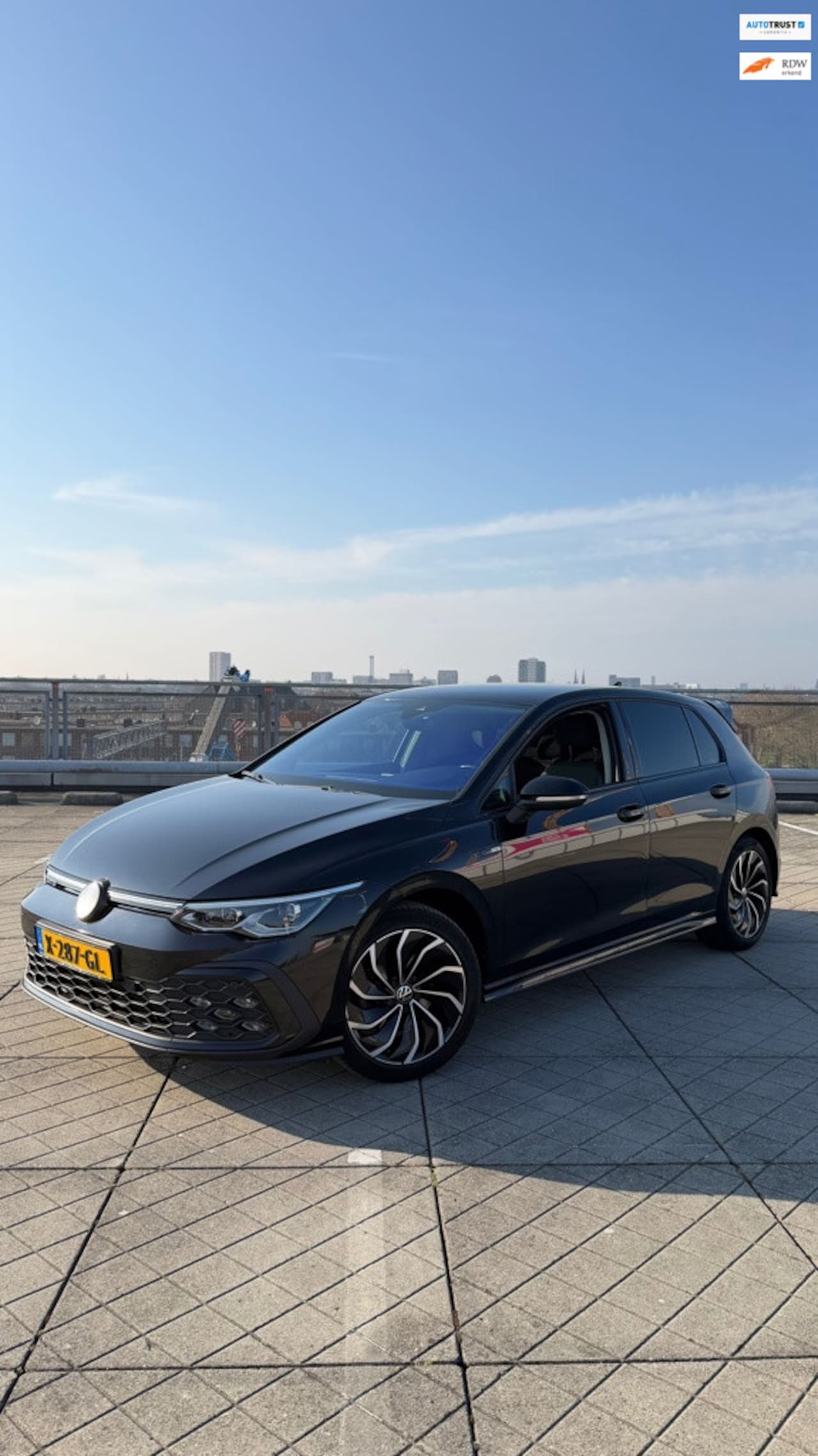 Volkswagen Golf - 2.0 TDI R-Line 2.0 TDI R-Line - AutoWereld.nl