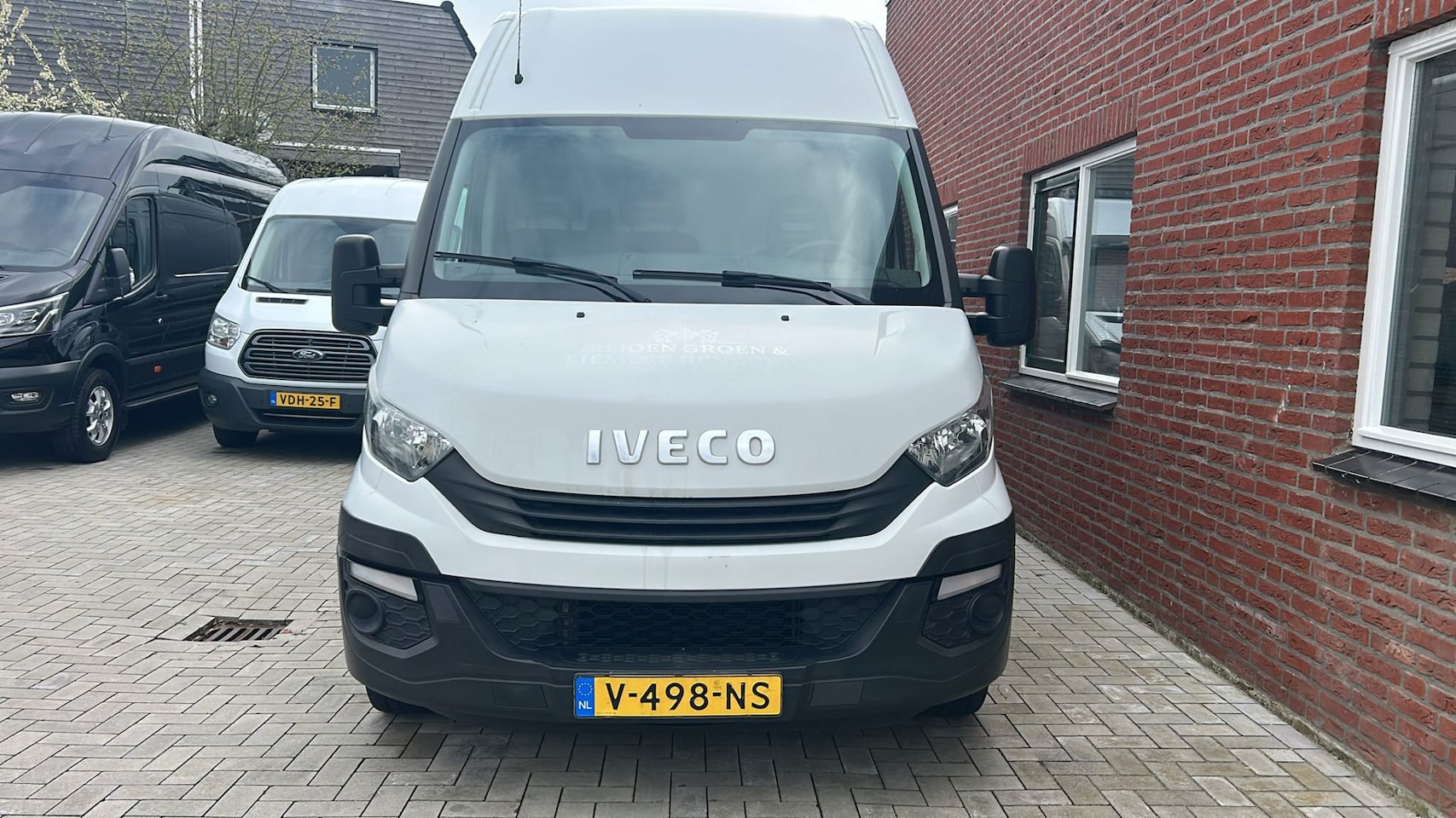 Iveco Daily - 35S12V 2.3 352 H2 MOTOR TIKT !!!!!! - AutoWereld.nl