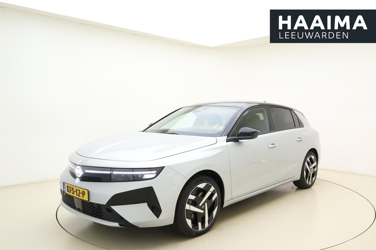 Opel Astra Electric - 58 kWh Ultimate | Nieuw model! | LED matrix | Panoramadak | Camera's rondom | AGR stoelen - AutoWereld.nl