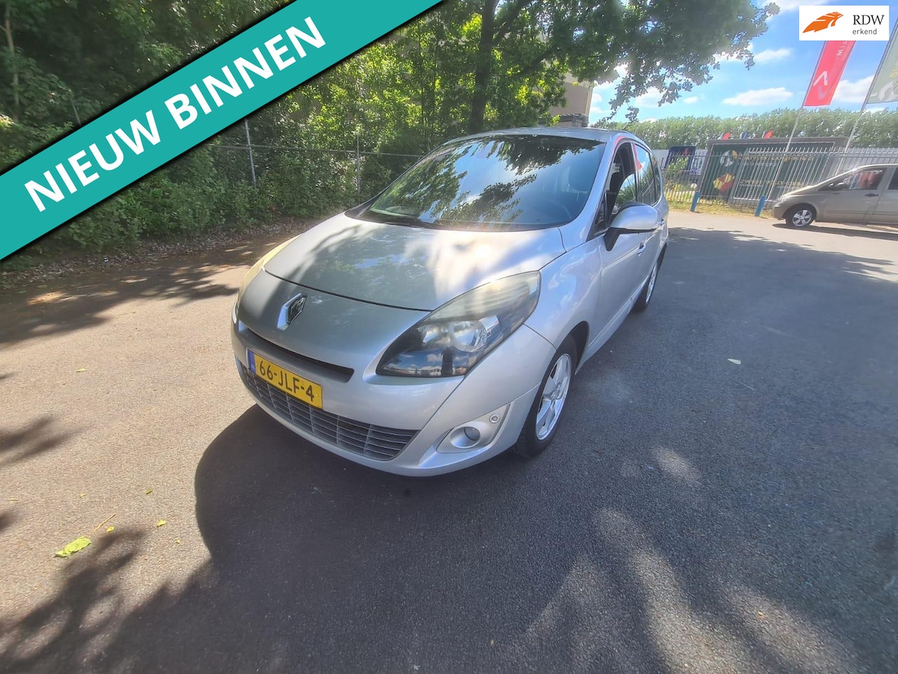 Renault Grand Scénic - 1.4 TCe Dynamique LEUKE AUTO RIJDT EN SCHAKELT GOED - AutoWereld.nl