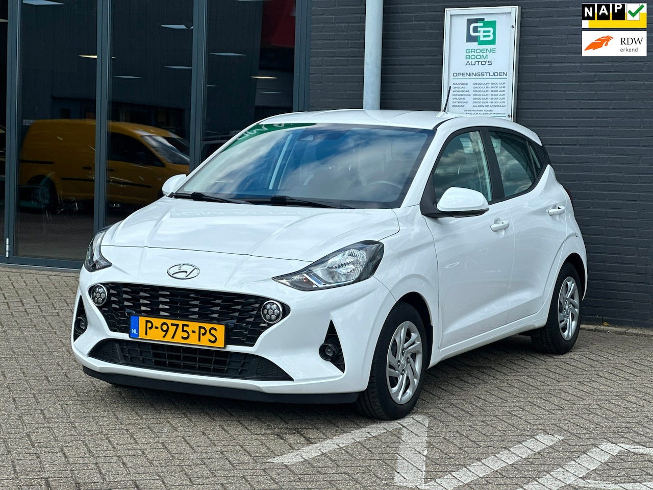 Hyundai i10 - 1.0 Comfort/1STE EG/CRUISE/CARPLAY/AIRCO!! - AutoWereld.nl